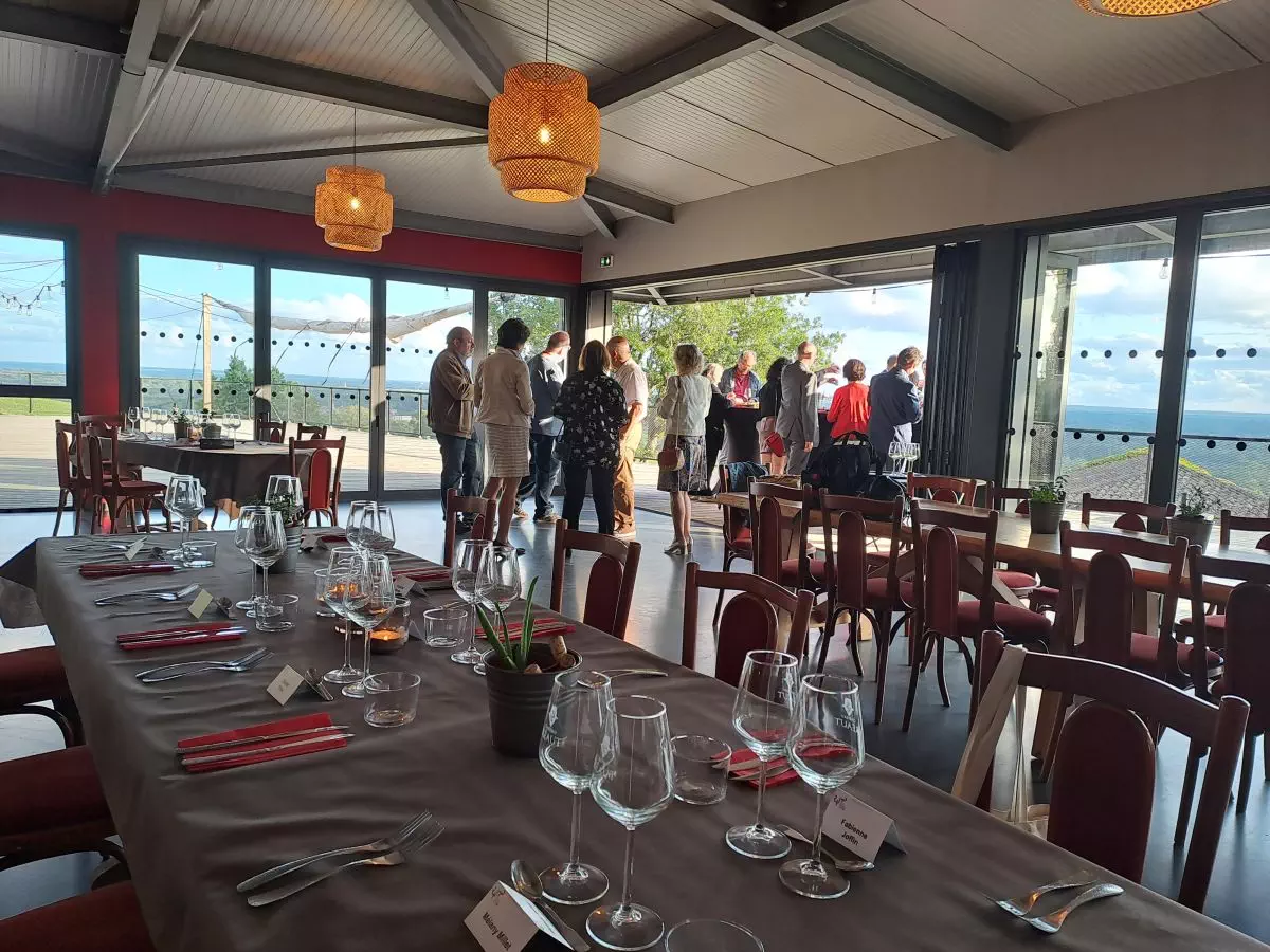Privatisation de la salle, avec dîner assis