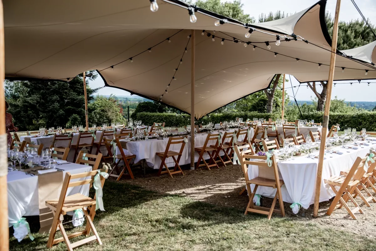 Tente Stretch + Mobilier