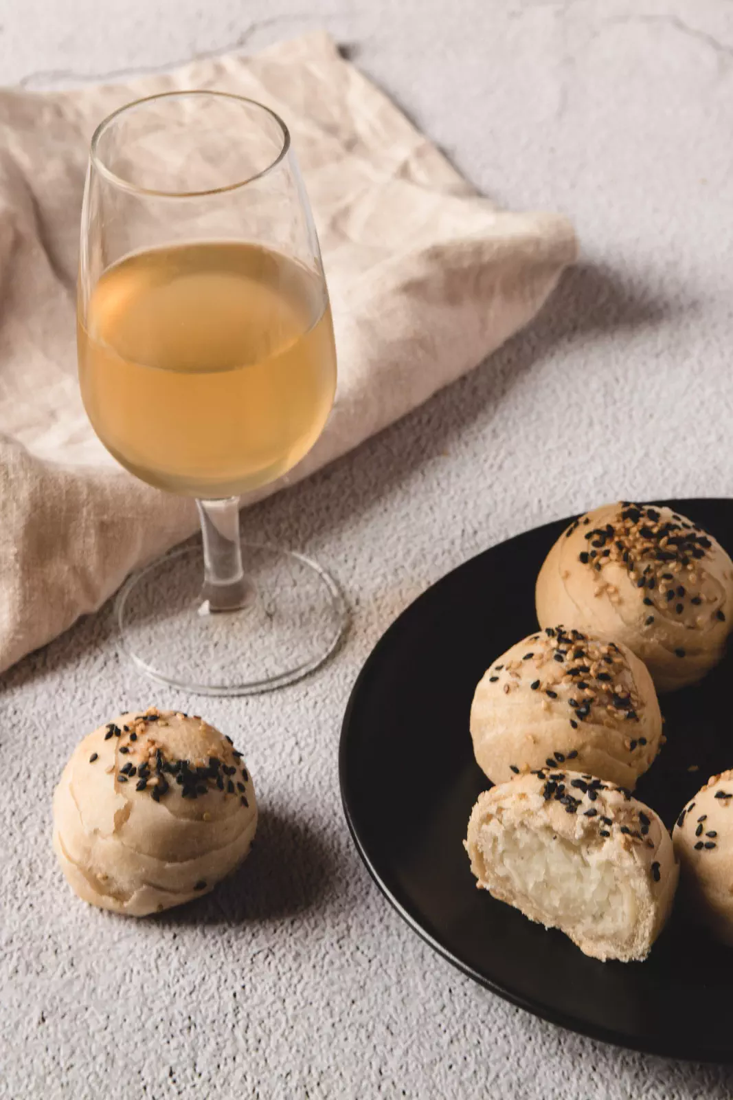 Feuilletés et vin en accord