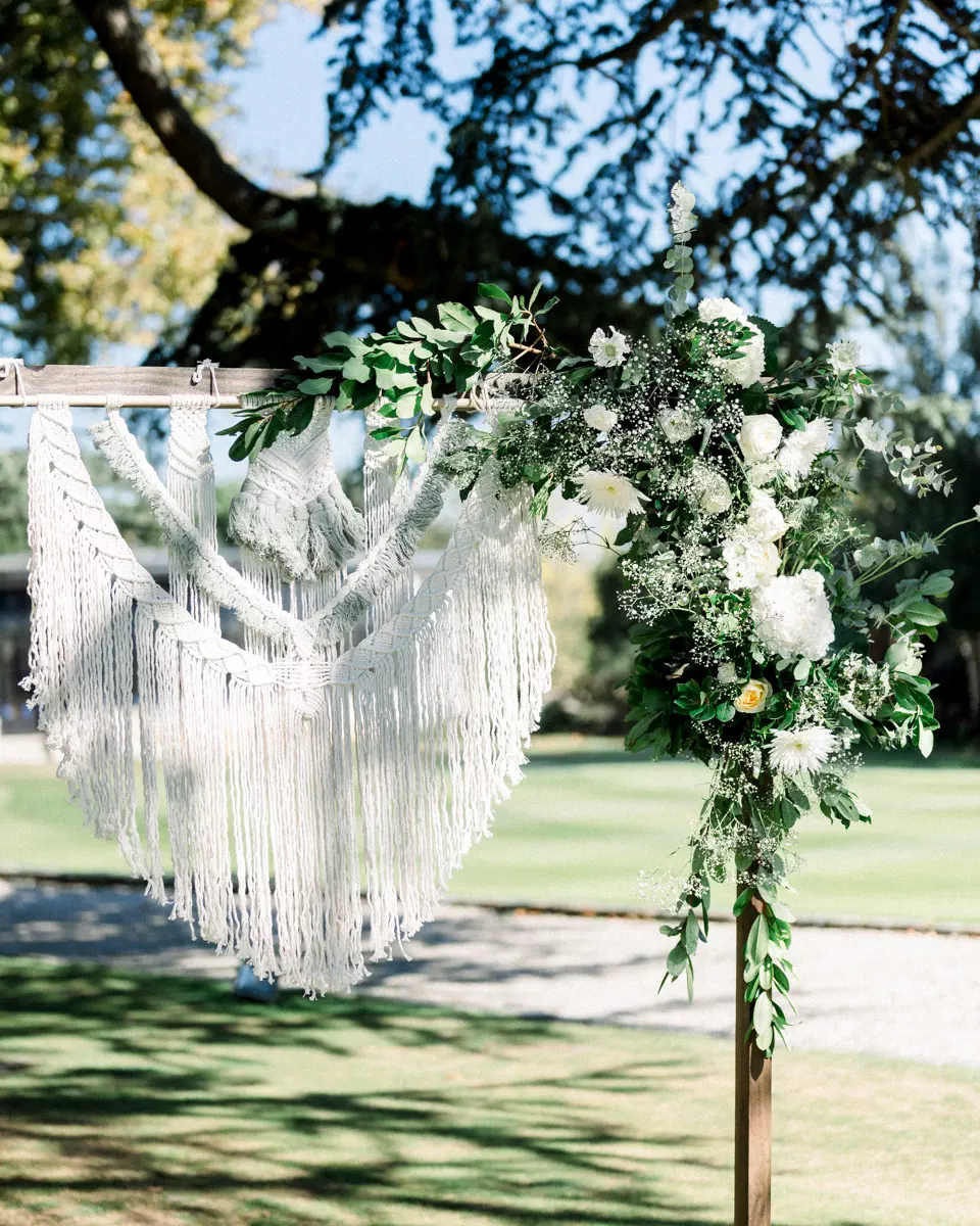 Arche fleurie bohème (macramé non compris)