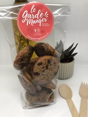 Sachet de 12 cookies aux pépites de chocolat.