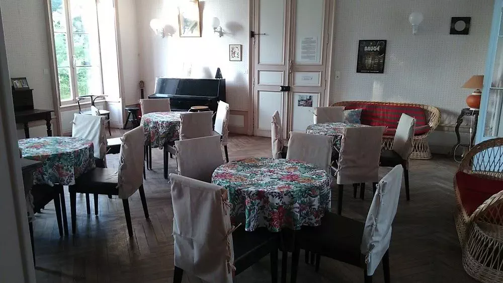 Salon