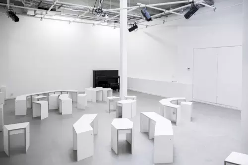Privatisation de l'Agora (120m²)