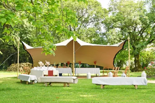 Aménagement espace de réunion en extérieur