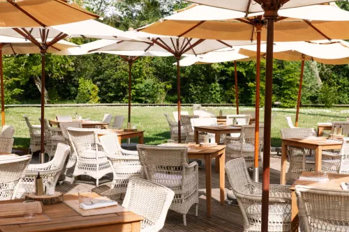 Location du restaurant Les Petits Caprices