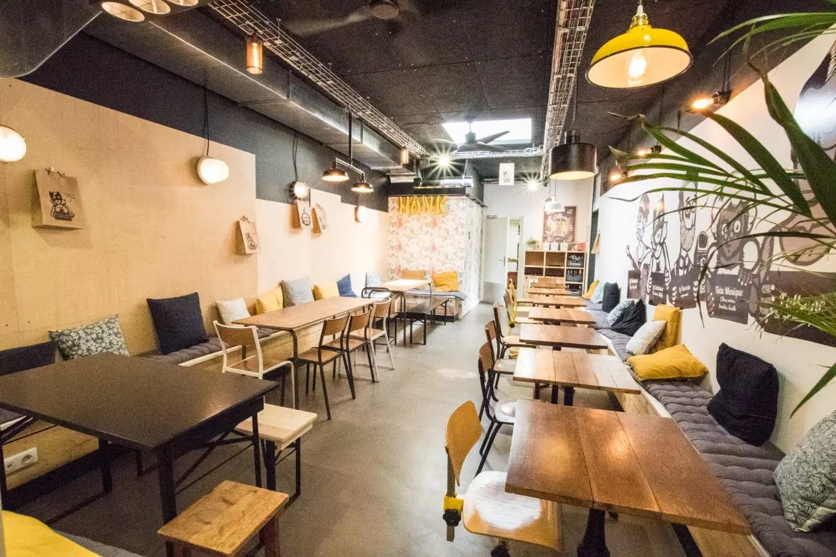 Salle arrière du restaurant privatisable