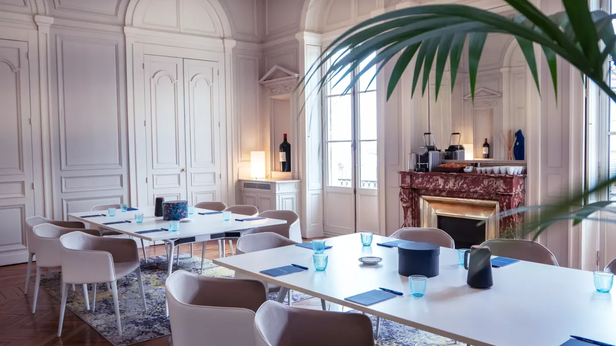 Salon Saint Estèphe