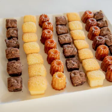 Plateau de mini-pâtisseries