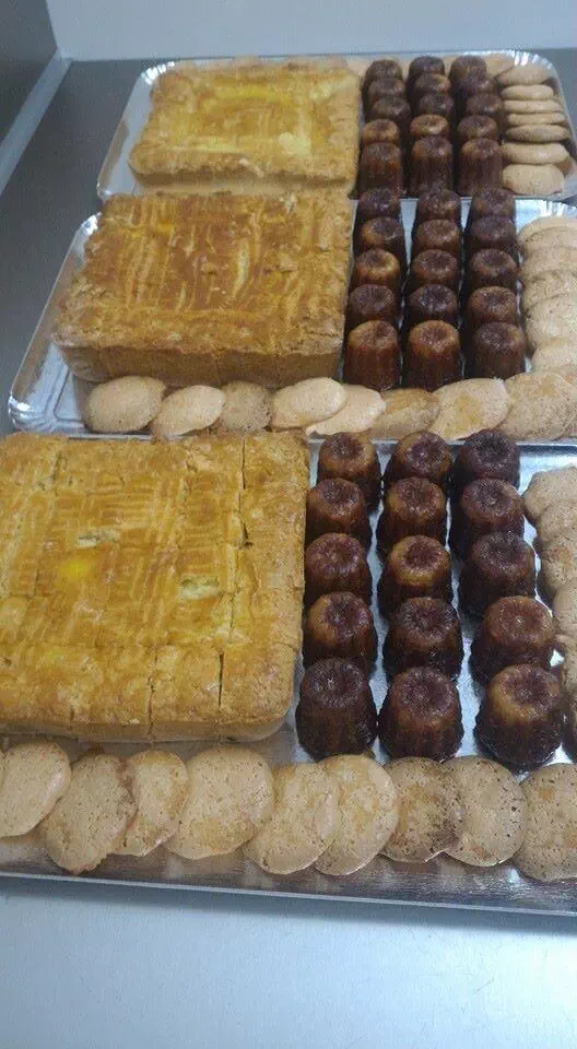 plateau desserts.jpg