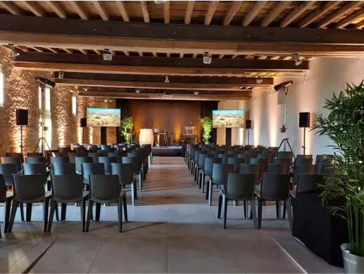 Réunion plénière salle des tonneaux