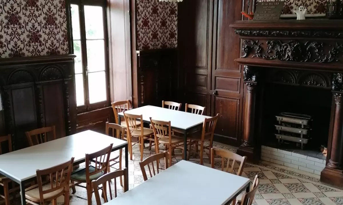 Salle à manger 1