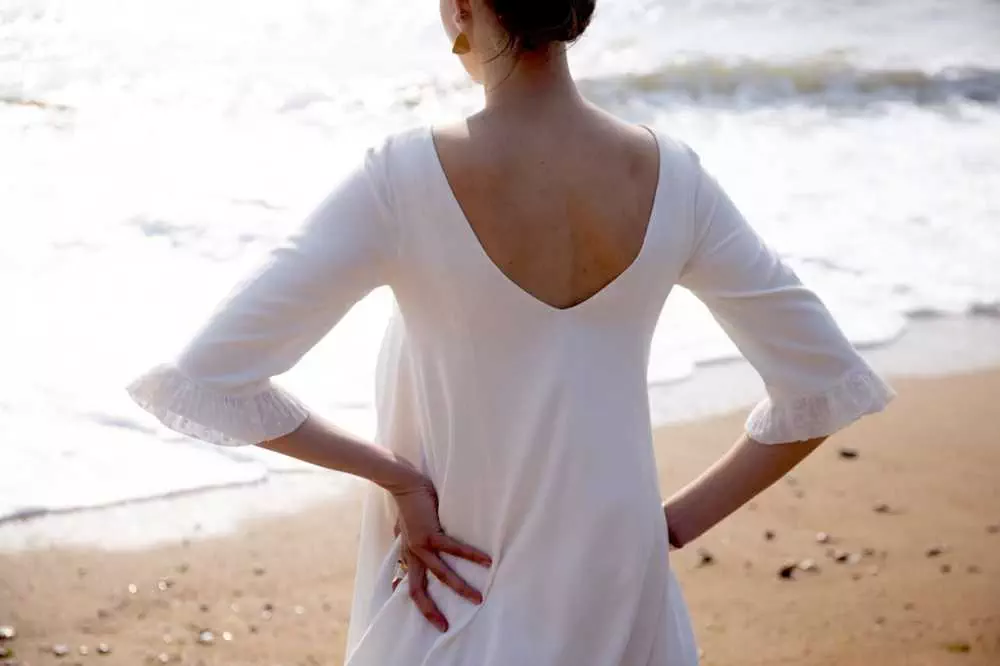 Robe de mariée civile décolleté