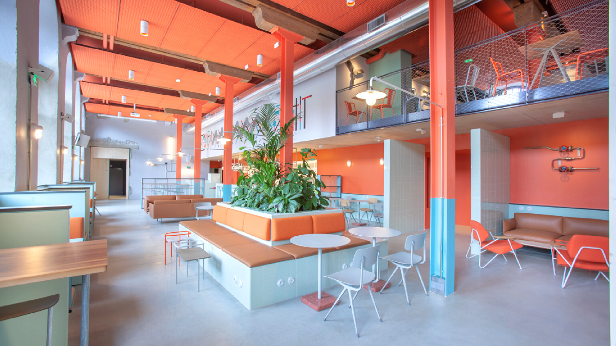 Hôtel et salle de réception colorée à Strasbourg