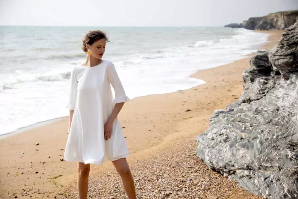 Robe de mariée civile trapèze col bateau