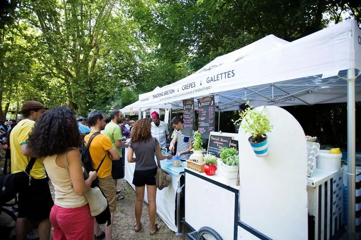Le stand traiteur et le foodbike 