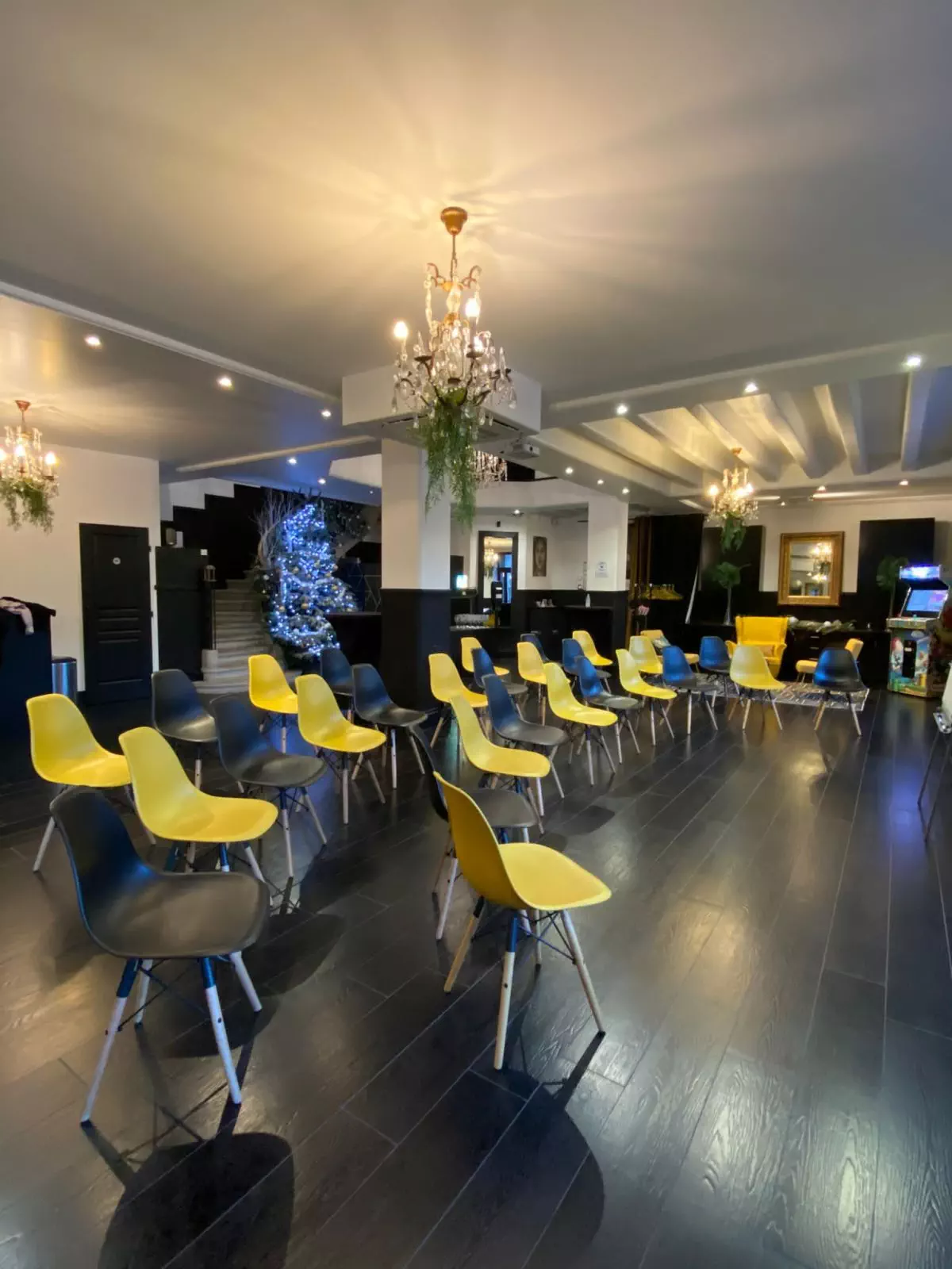 Exemple de disposition du showroom.