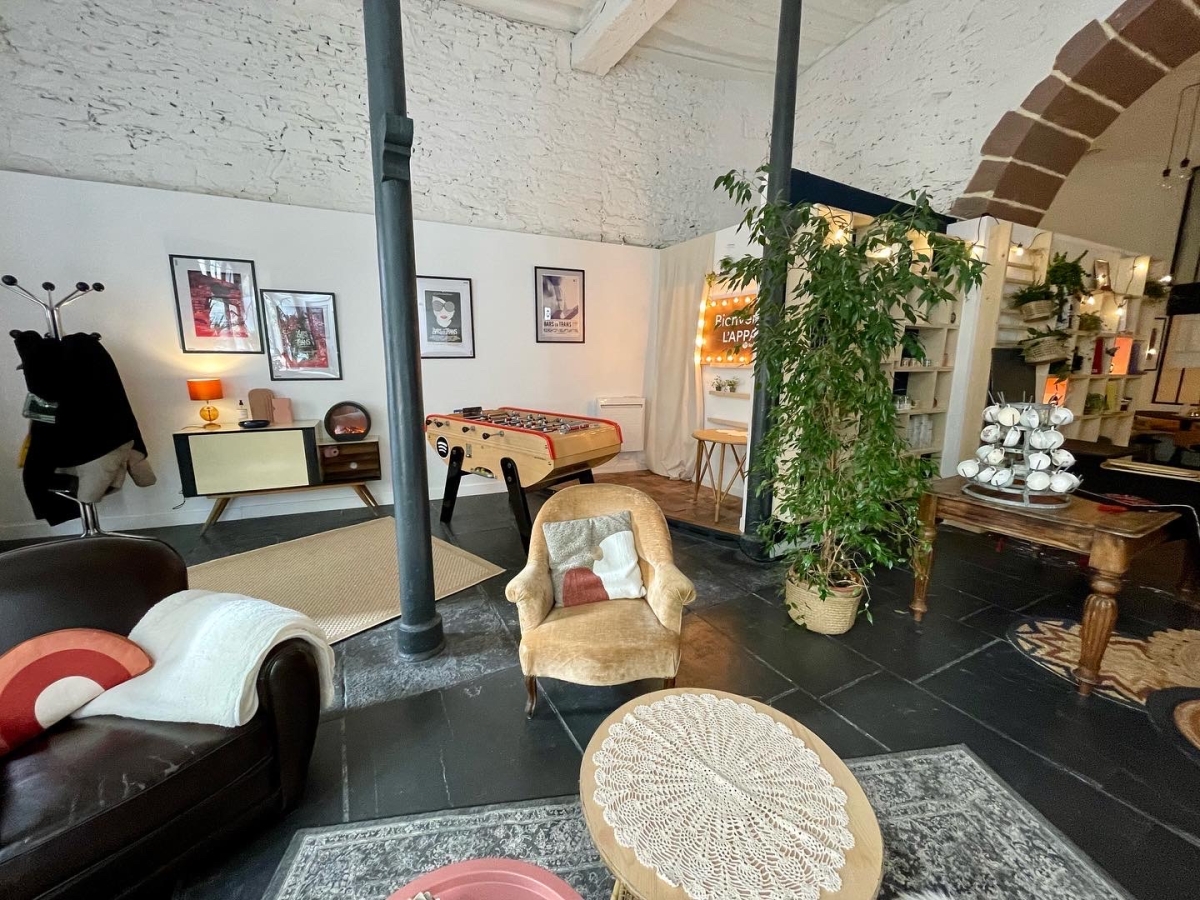 Transformation pour loge de musicien avec Spotify