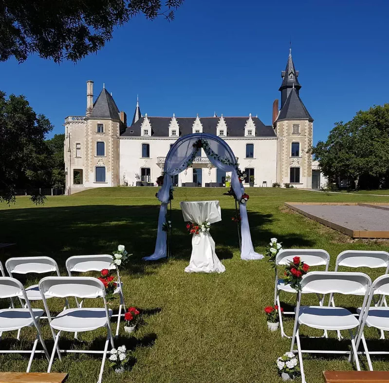 CHATEAU 