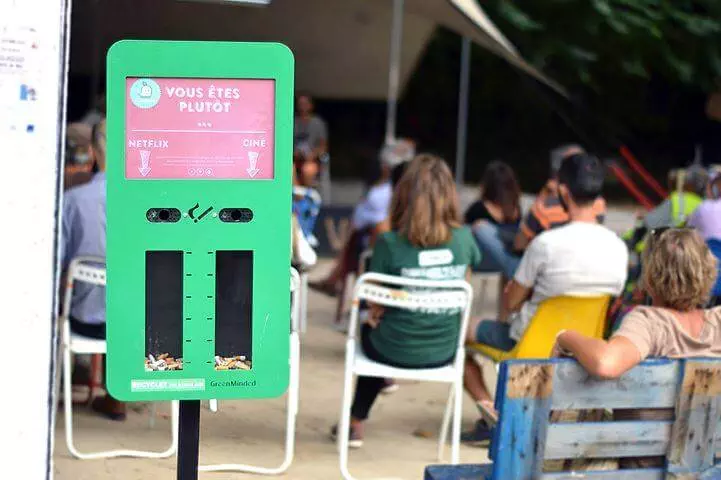 cendrier megots avec votes