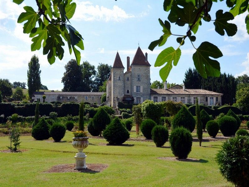 Magnifique château au sud de Marmande