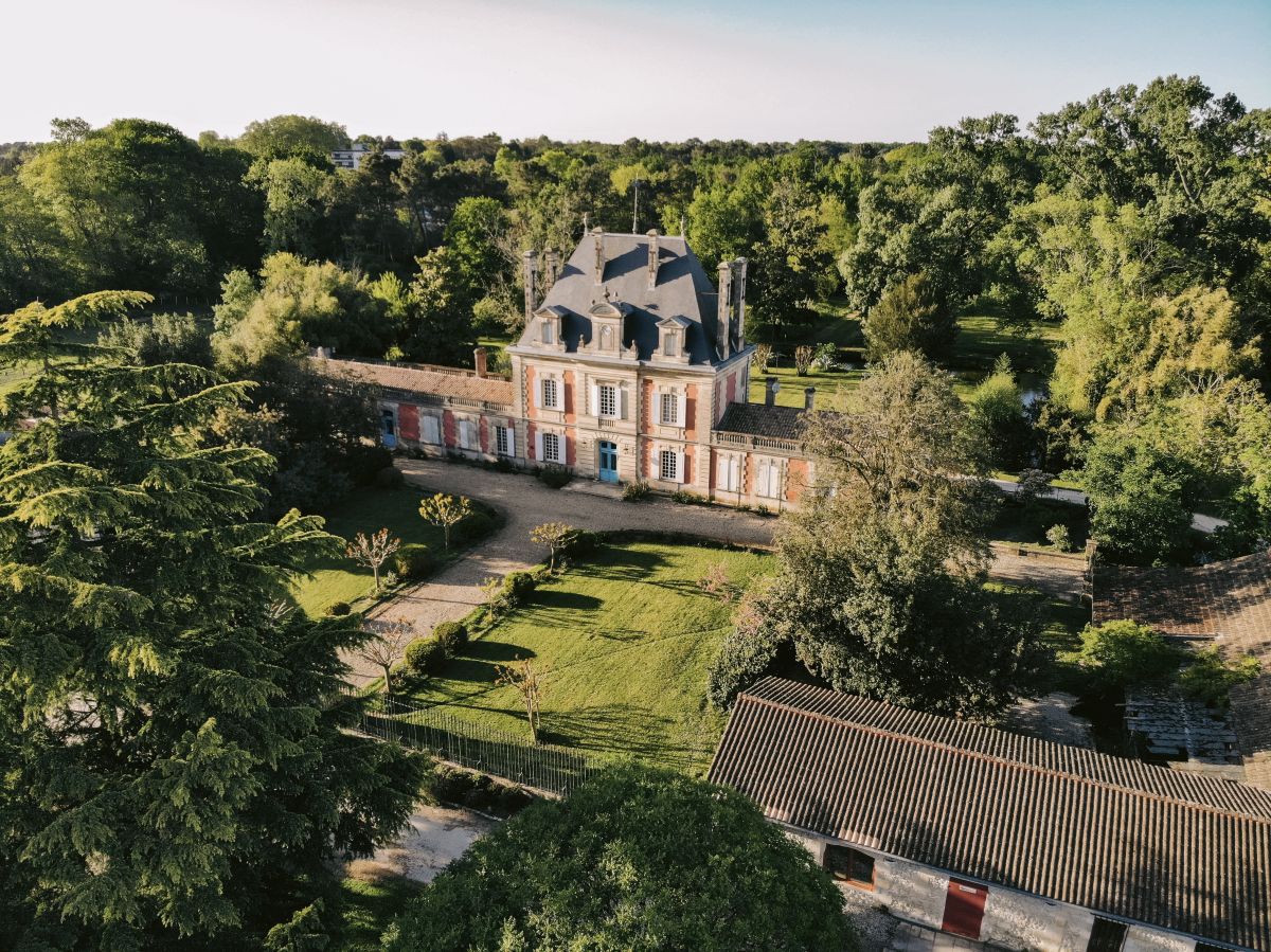Château viticole familial aux portes de Bordeaux