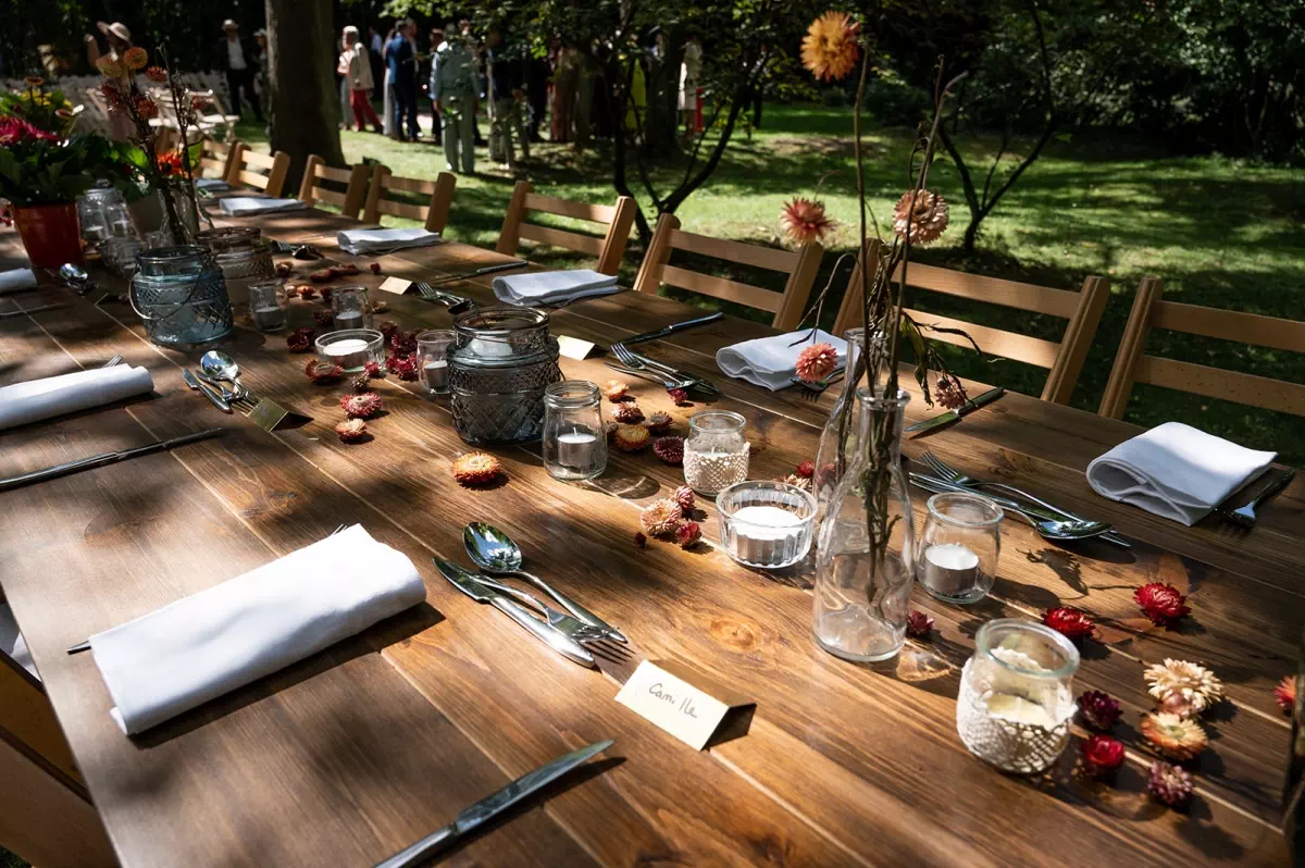 Table rustique (crédit photo : EstelleOffroyPhoto_websize)