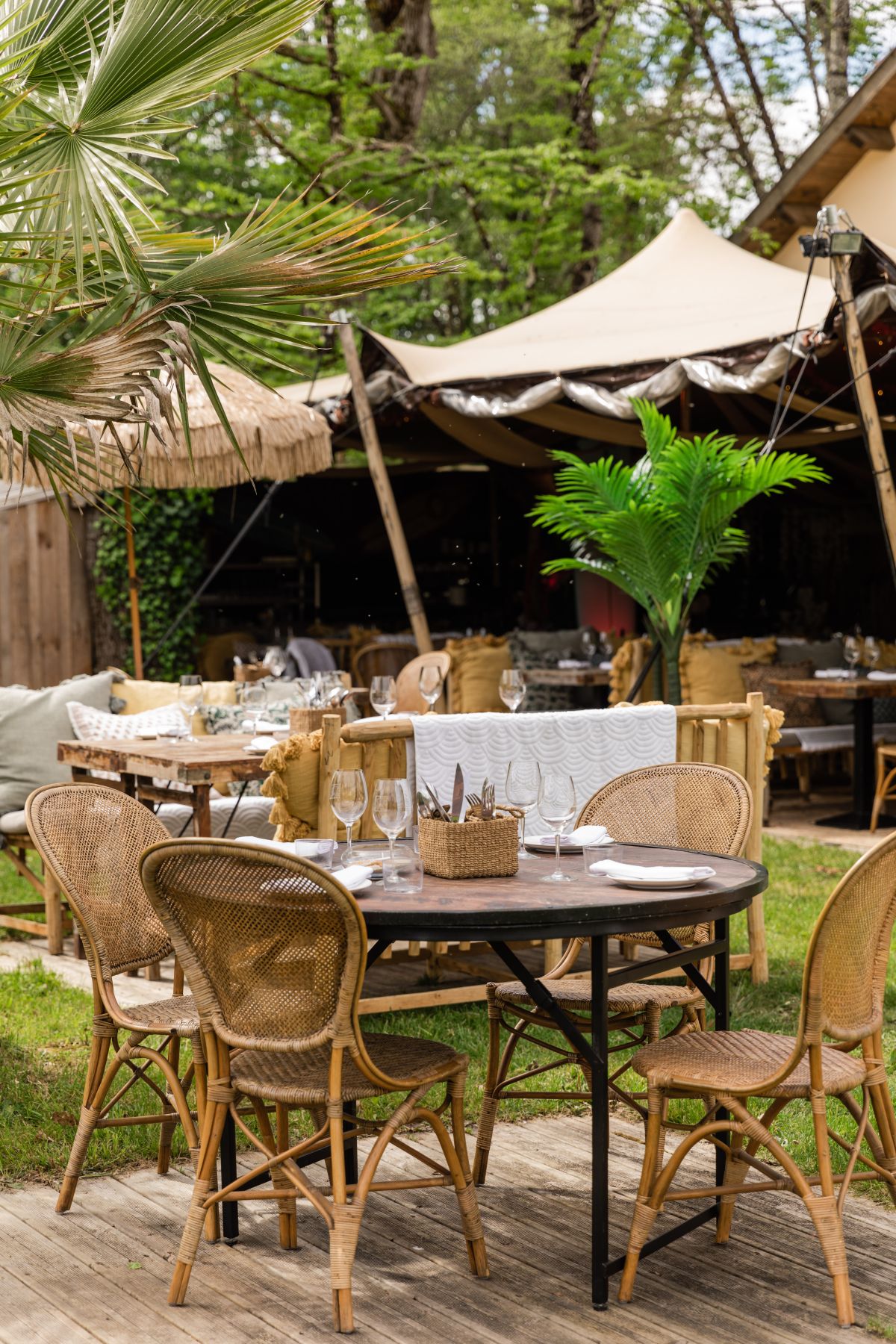  Terrasse du restaurant l'Ephémère