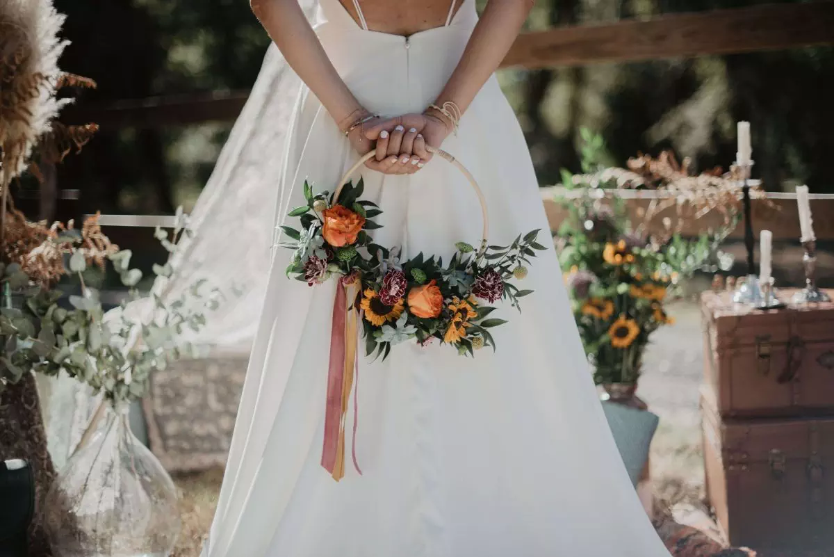 Wedding hoop
