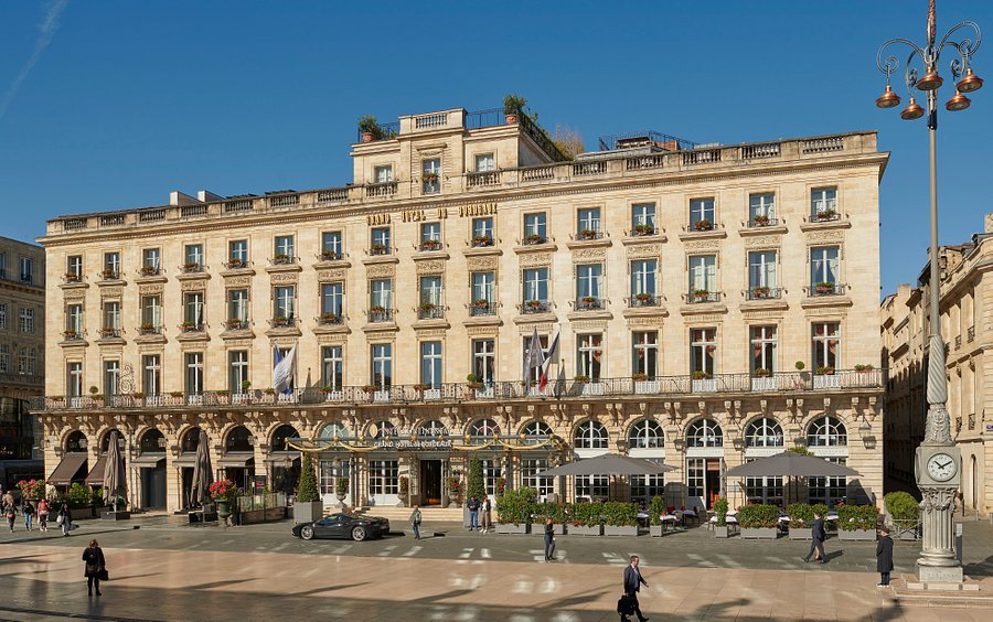 Façade