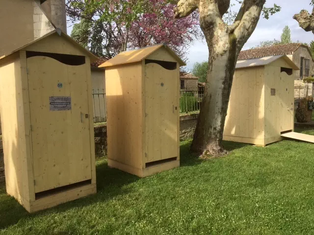 Toilettes sèches