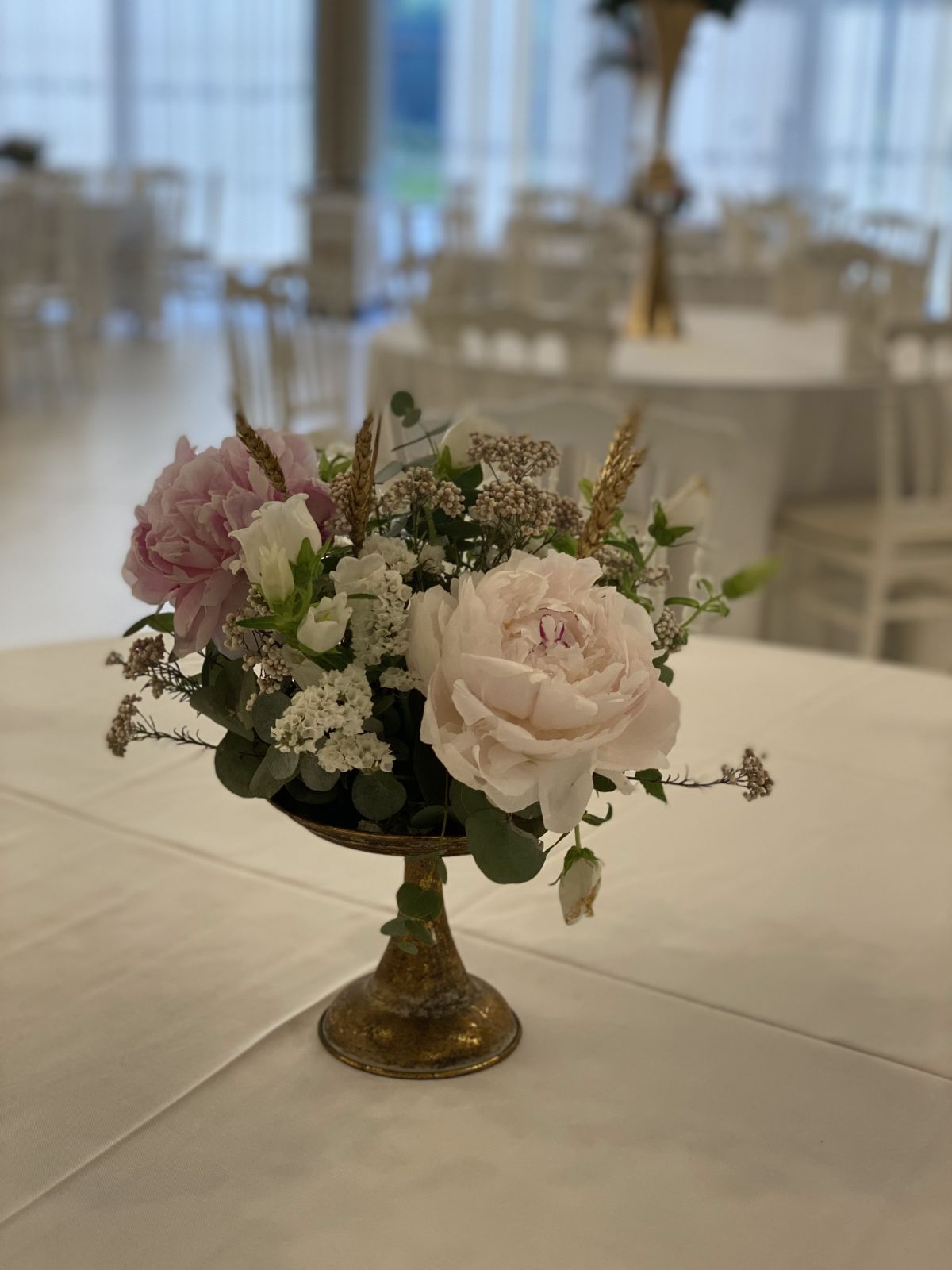 Centre de table écoresponsable dans les tons roses