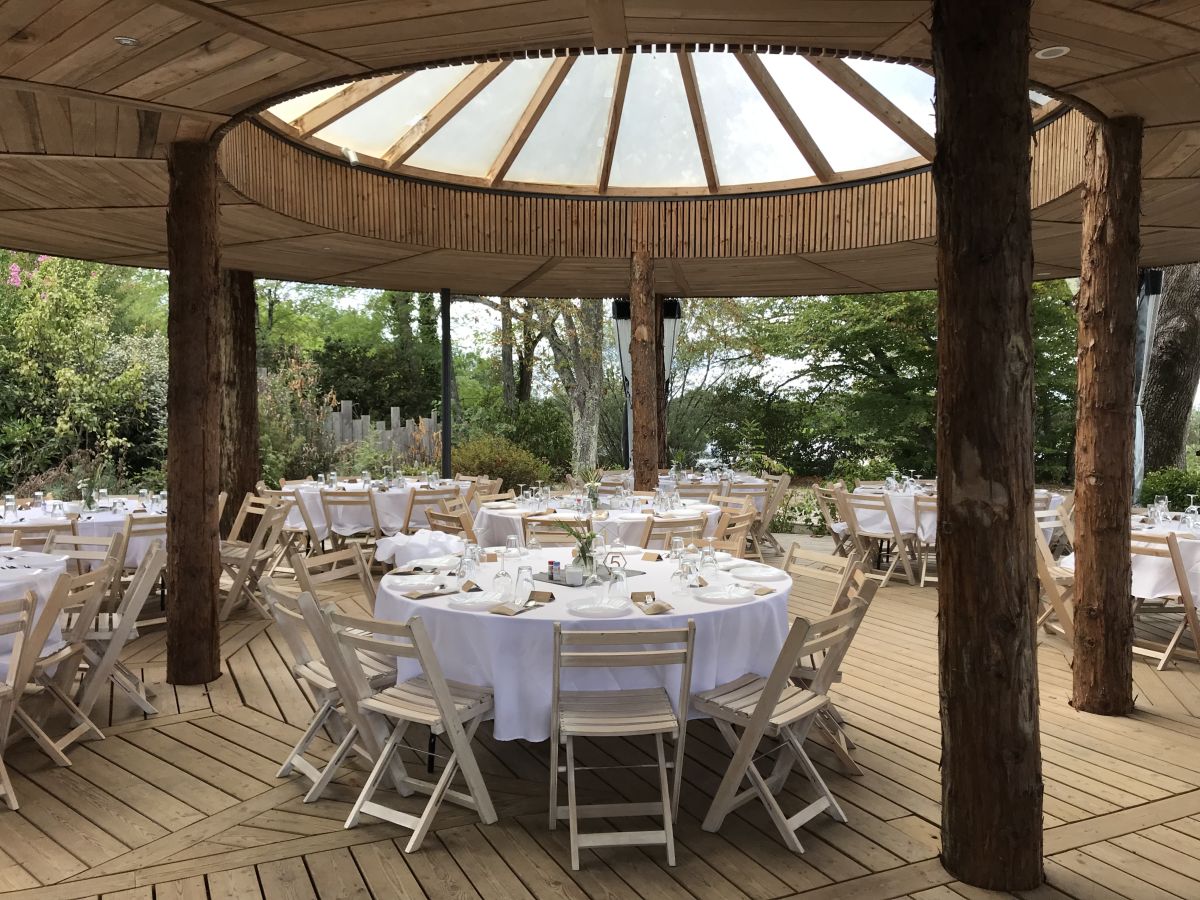 Propriété viticole de charme et espaces réceptifs en Gironde