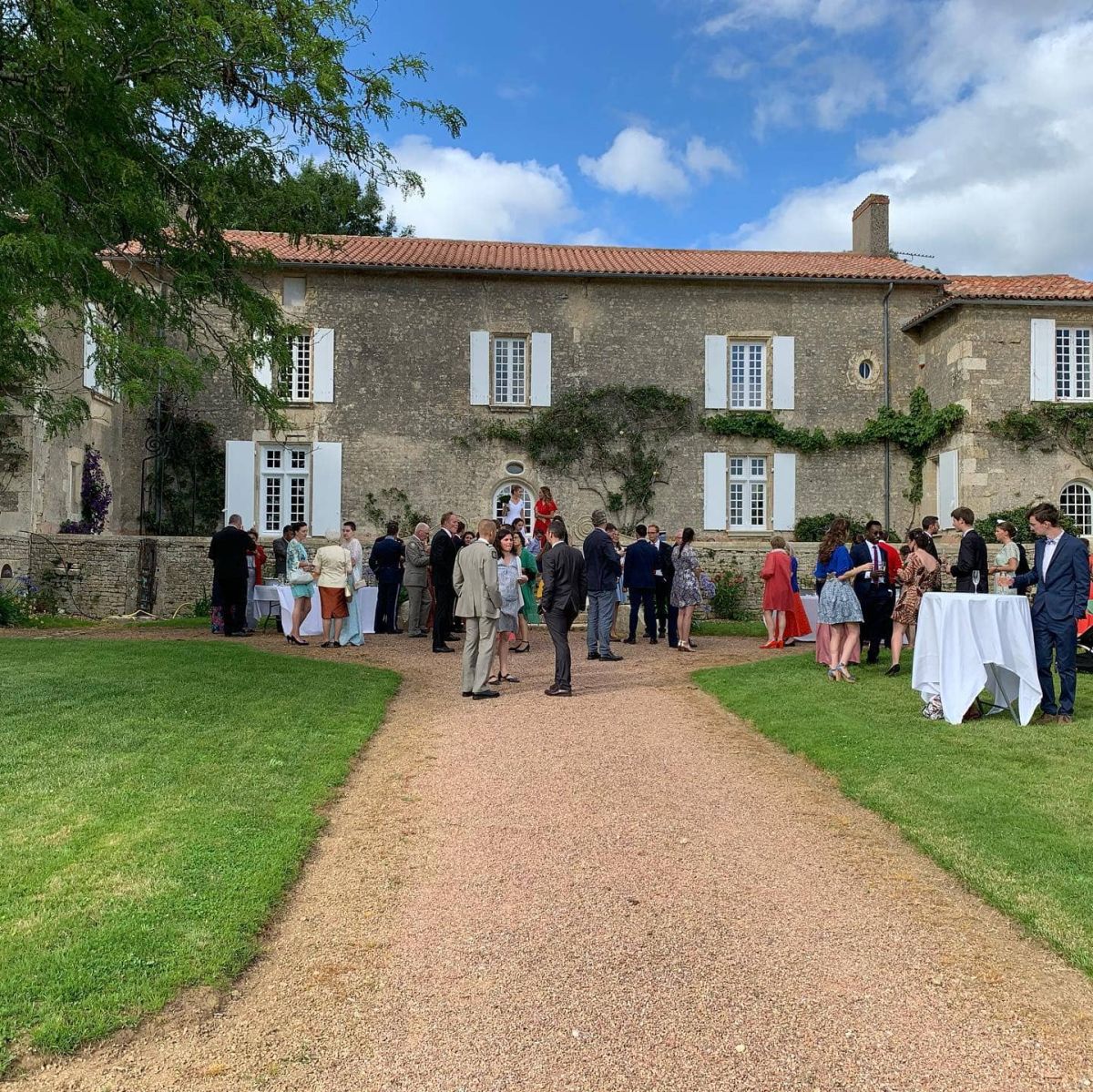 Le domaine vue du jardin
