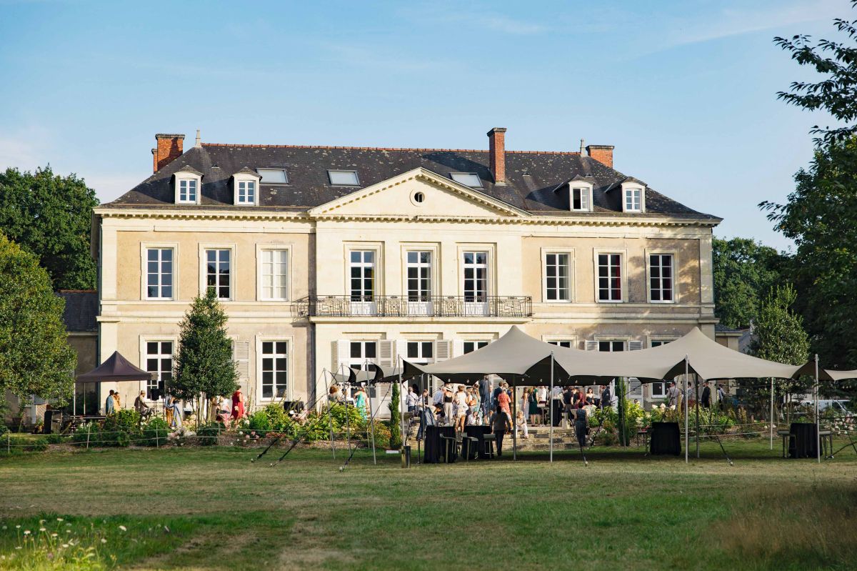 Célébration d'un mariage au château de la fôret