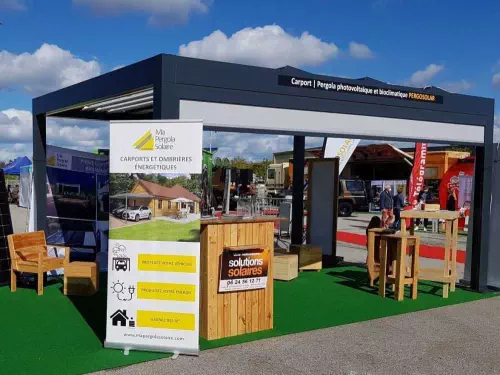 Mobilier en bois recyclé