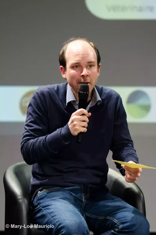 Modérateur tables rondes transition écologique Paris