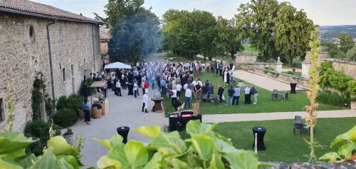 Château et ses jardins à 15 minutes de Lyon