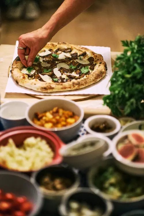 Foodtruck original et pizzas gourmandes à Paris