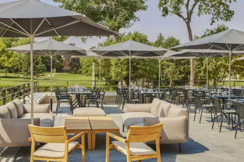 Domaine aux espaces variés au nord de Paris