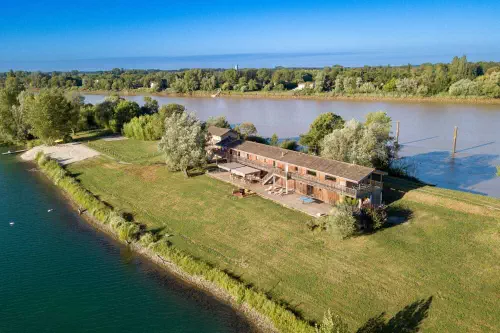 Gîtes insolites au bord de l'eau