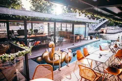 Hôtel design et ses espaces sur les quais de Seine