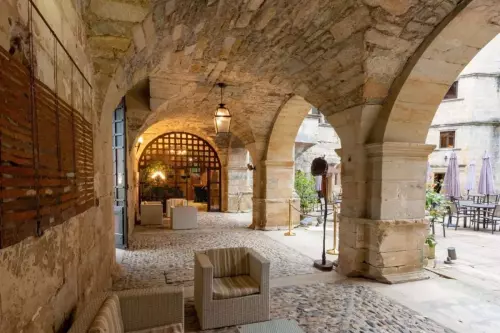 CHATEAU DES DUCS DE JOYEUSE, BW SIGNATURE COLLECTION BY BEST WESTERN