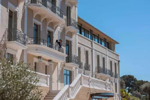 EDEN ROSE GRAND HOTEL, BW PREMIER COLLECTION BY BEST WESTERN