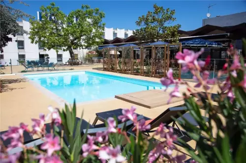 BEST WESTERN SAINT-ETIENNE PORTE DU FOREZ