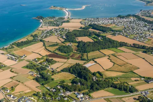 Domaine engagé en bord de mer dans le Finistère
