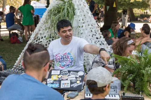 Ateliers d'éveil musical électronique