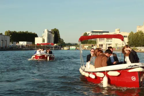 Chasse au trésor en bateaux électriques à Levallois
