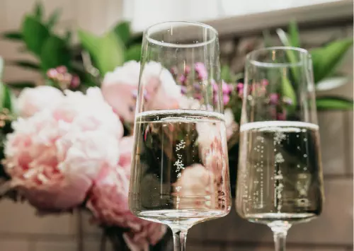 Caviste engagée à Paris