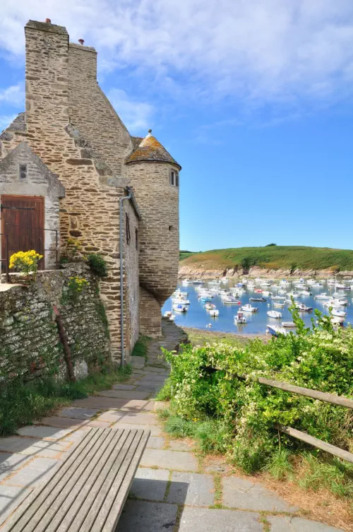 Écovillage au nord du Finistère