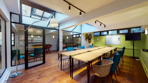 Loft atypique de 600m² à Paris